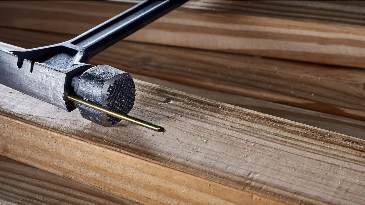 DEWALT 28 oz. Milled Steel Framing Hammer