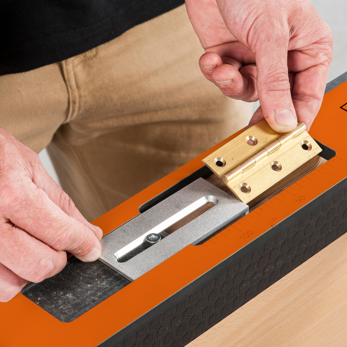 UJK Hinge Jig with Clamp Plate