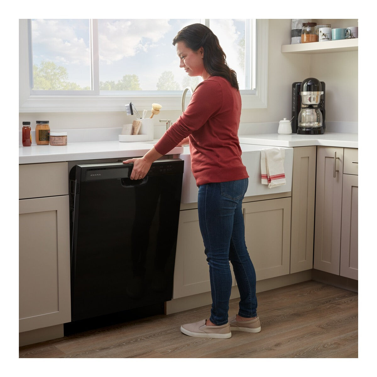 36-inch Wide Side-by-Side Refrigerator with Dual Pad External Ice and Water Dispenser - 25 Cu. Ft.