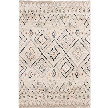 Beige and cream patterned area rug with diamond shapes for home decor and floor improvement projects