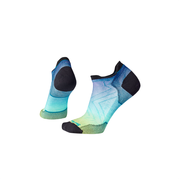 Pair of low ankle socks in ombre green and blue with cushioned sole and geometric pattern accents