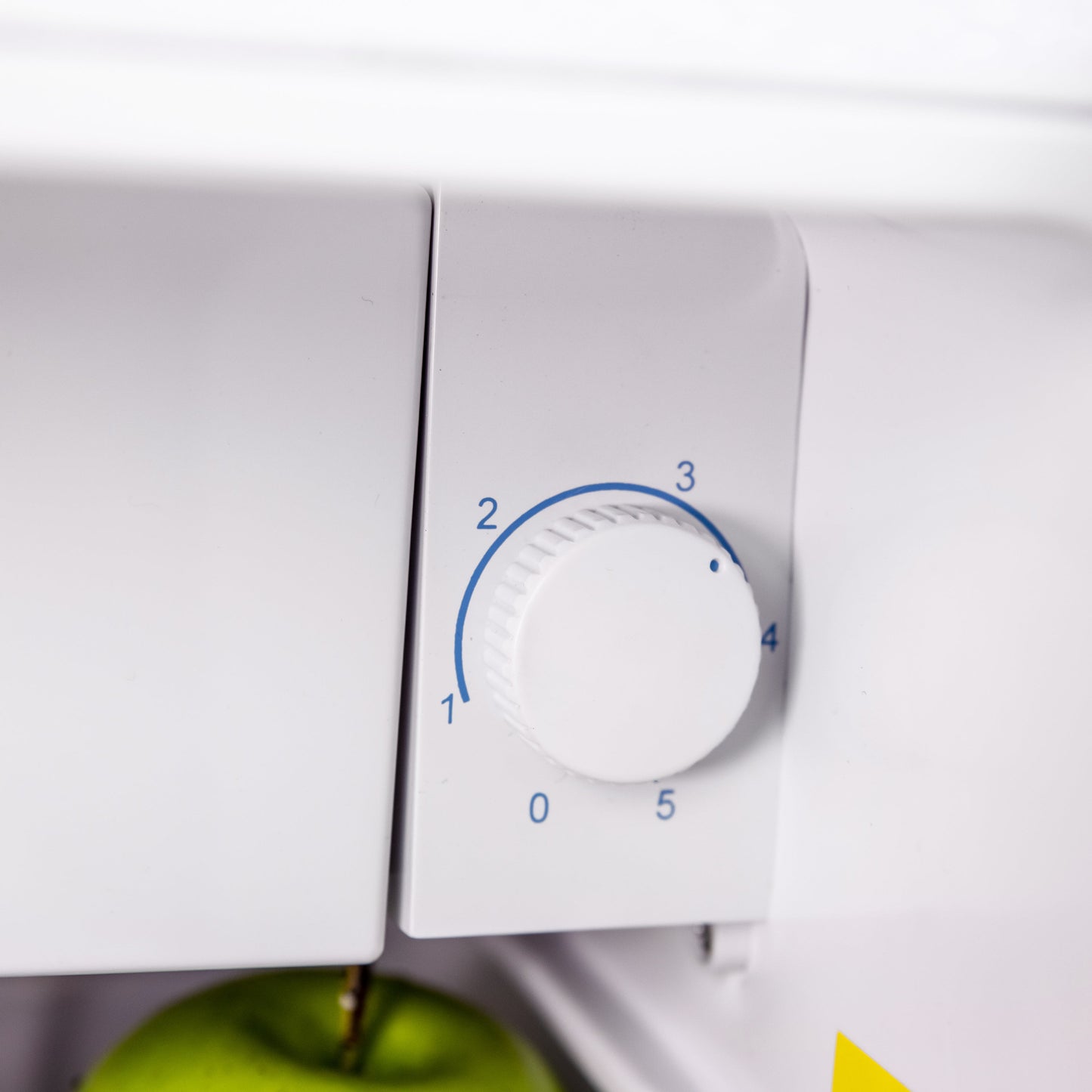 Avanti 1.6 cu. ft. Compact Refrigerator - White