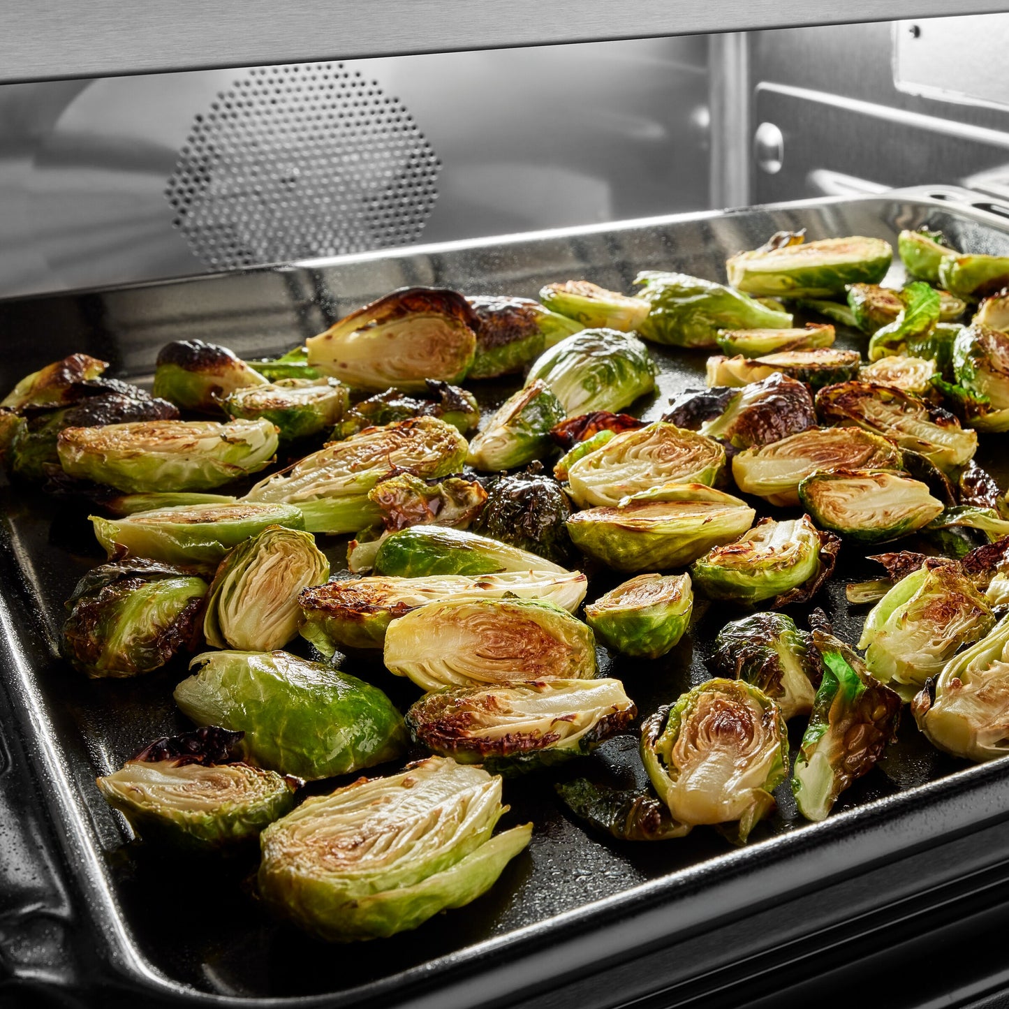 30-inch Smart Electric Single Wall Oven with Assisted Cooking Modes - PrintShield™ Finish