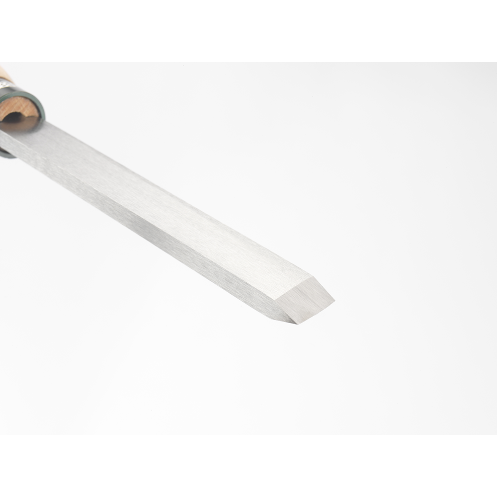 3/4 inch HSS skew chisel with polished steel blade and smooth beech handle for woodworking tools under $100
