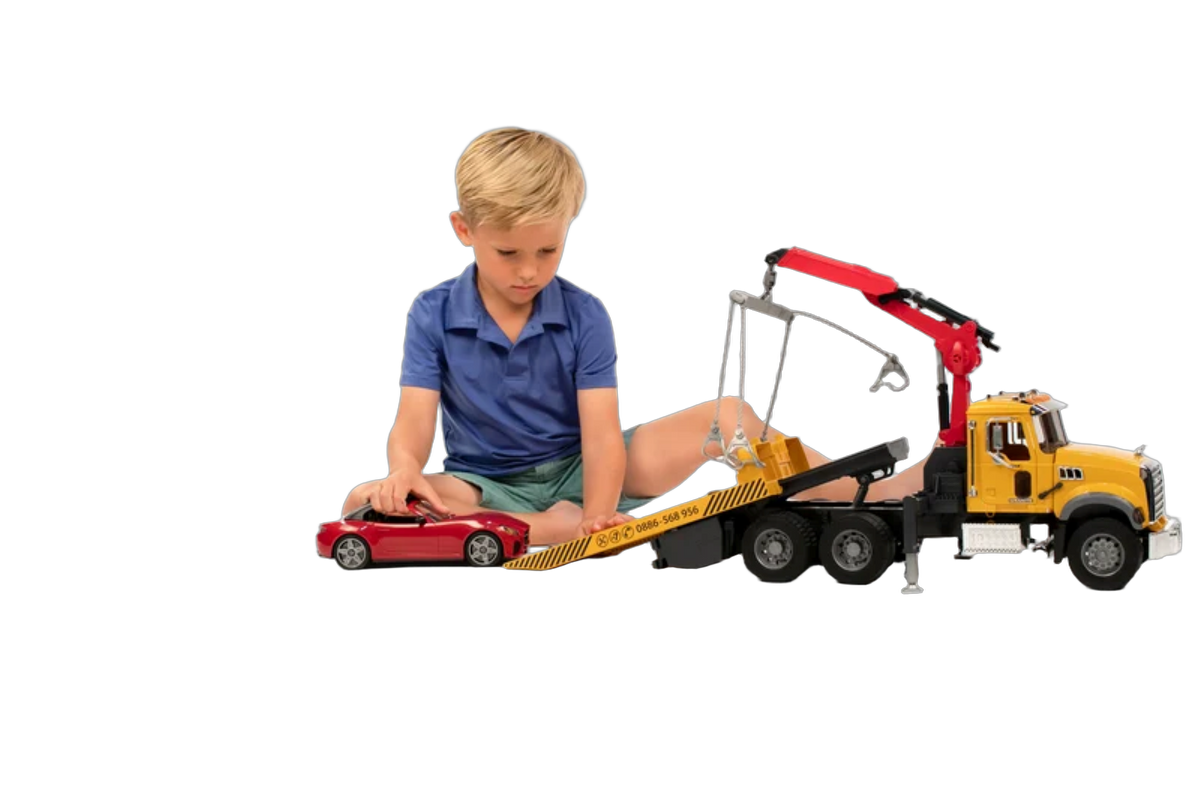 Bruder MACK Granite Tow-Truck w/ Roadster