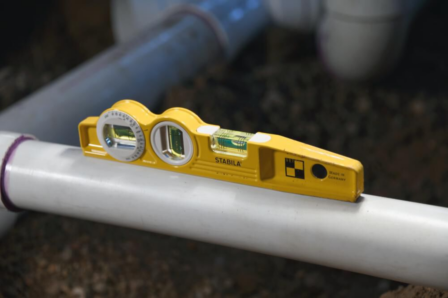 Stabila 10" Type 81 SMW 360 Die Cast Torpedo Level w/Protractor Vial