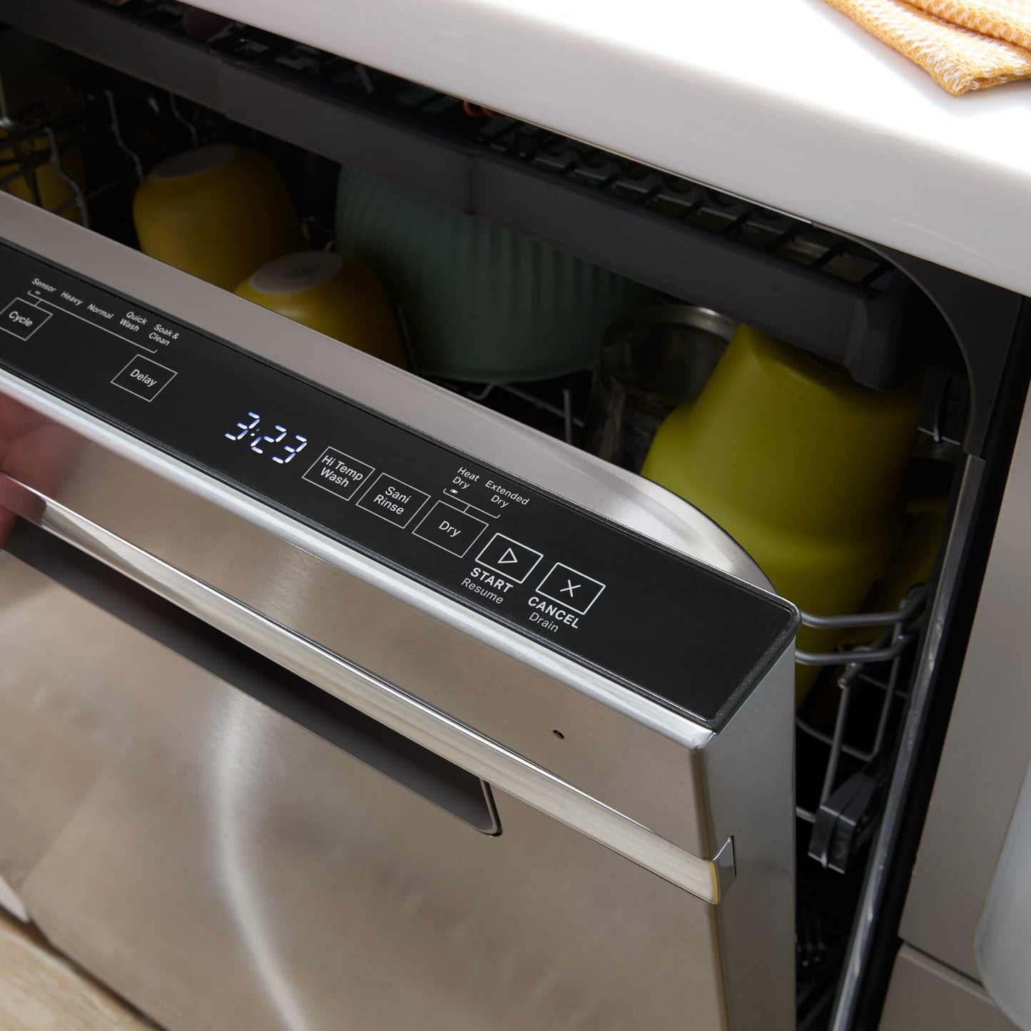 24” Stainless Steel Dishwasher with AI Intelligent Wash - 47 dBA