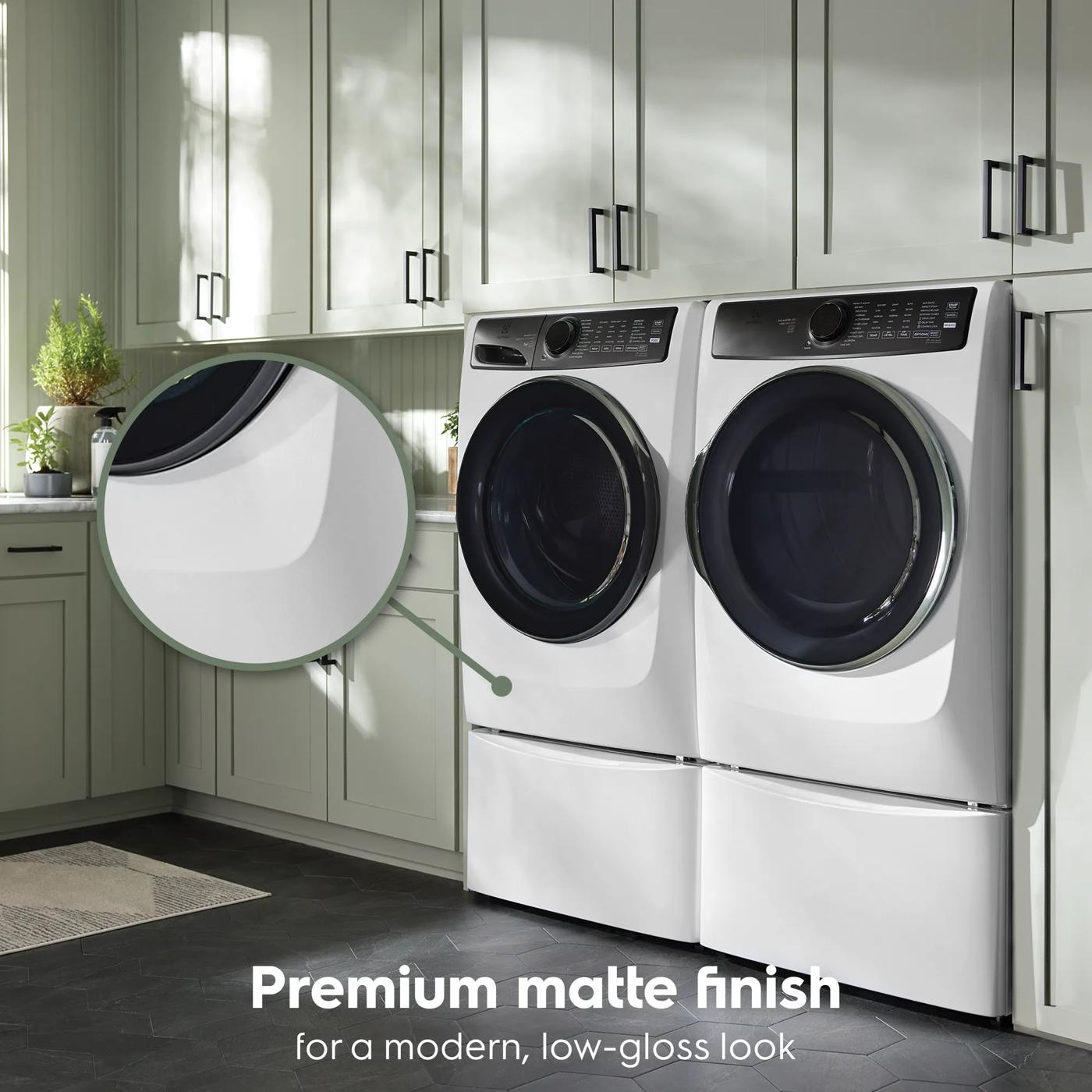 Front Load Perfect Steam™ Gas Dryer with LuxCare® Dry and Instant Refresh – 8.0 Cu. Ft.