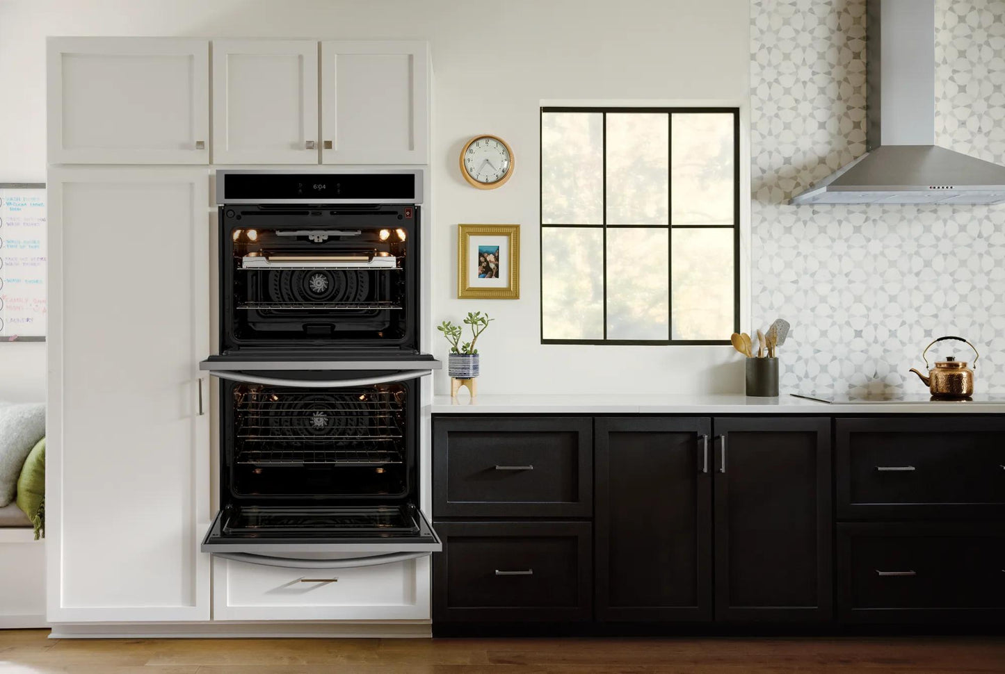 30" Double Electric Wall Oven with Stone-Baked Pizza