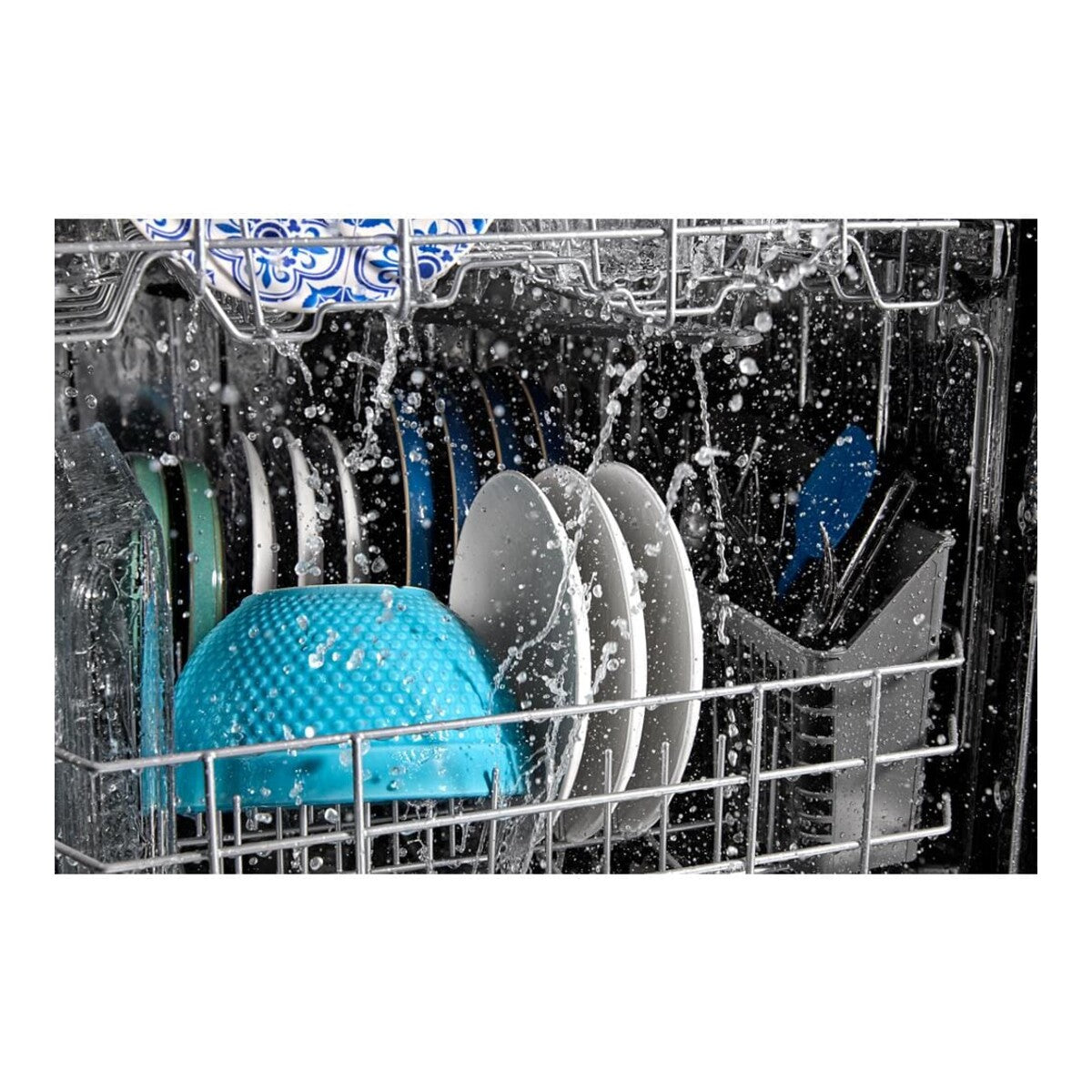 Front Control Dishwasher with PowerBlast® cycle and Heated Dry