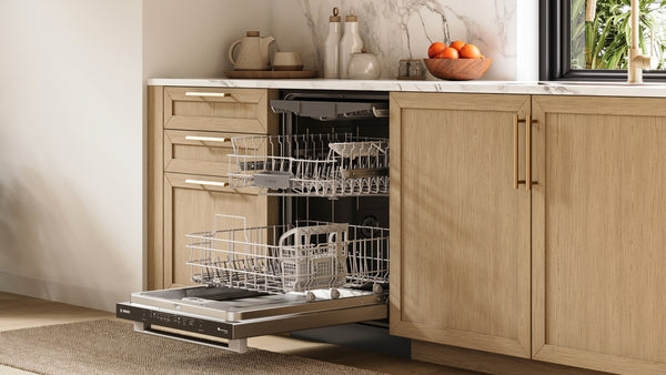 300 Series, Dishwasher, 24'', Stainless Steel Anti-fingerprint