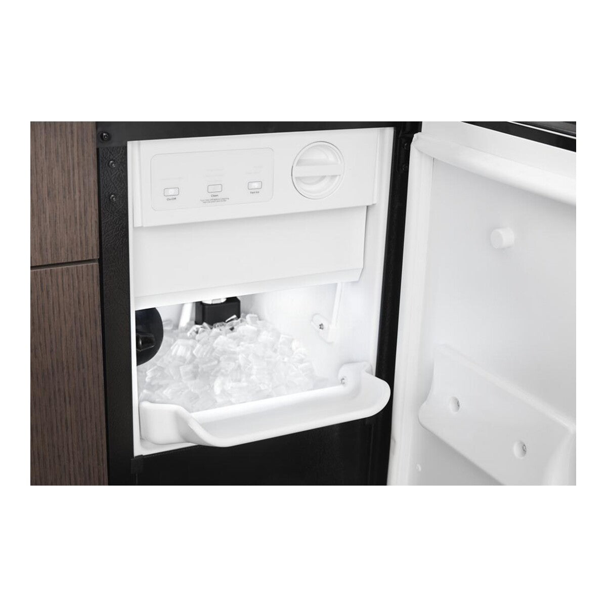 15-inch Icemaker with Clear Ice Technology