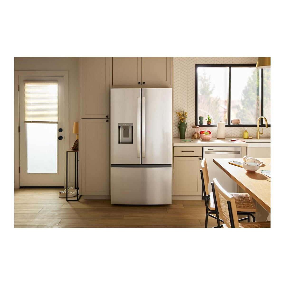 36-Inch French Door Refrigerator with In-Door Water and Ice Maker - 30 cu. ft.