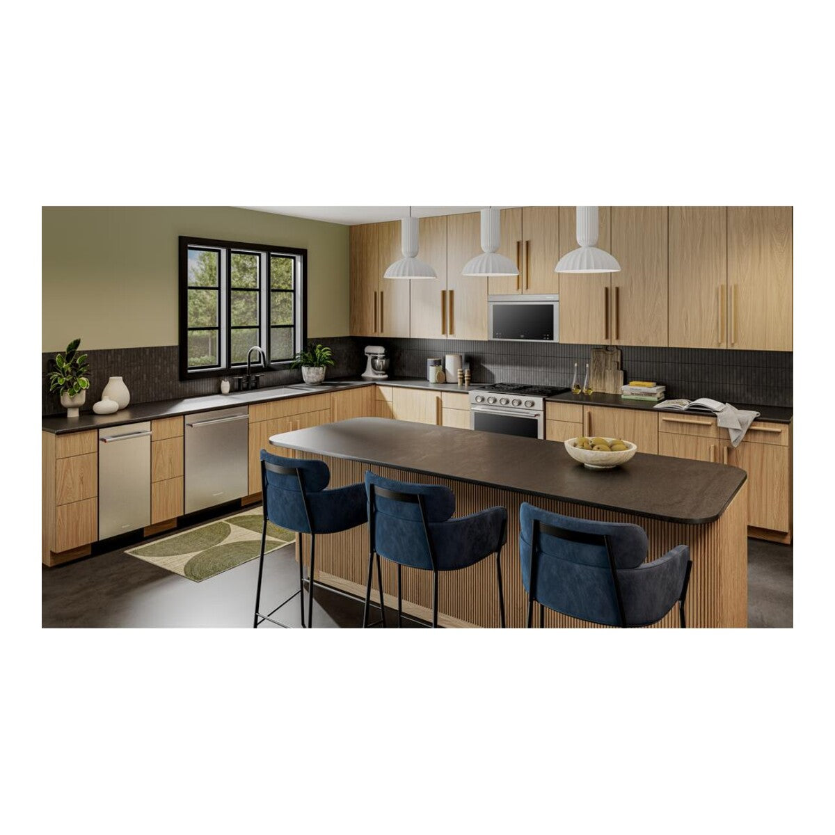 15-Inch Automatic Ice Maker with Clear Ice Technology in PrintShield® Stainless Steel