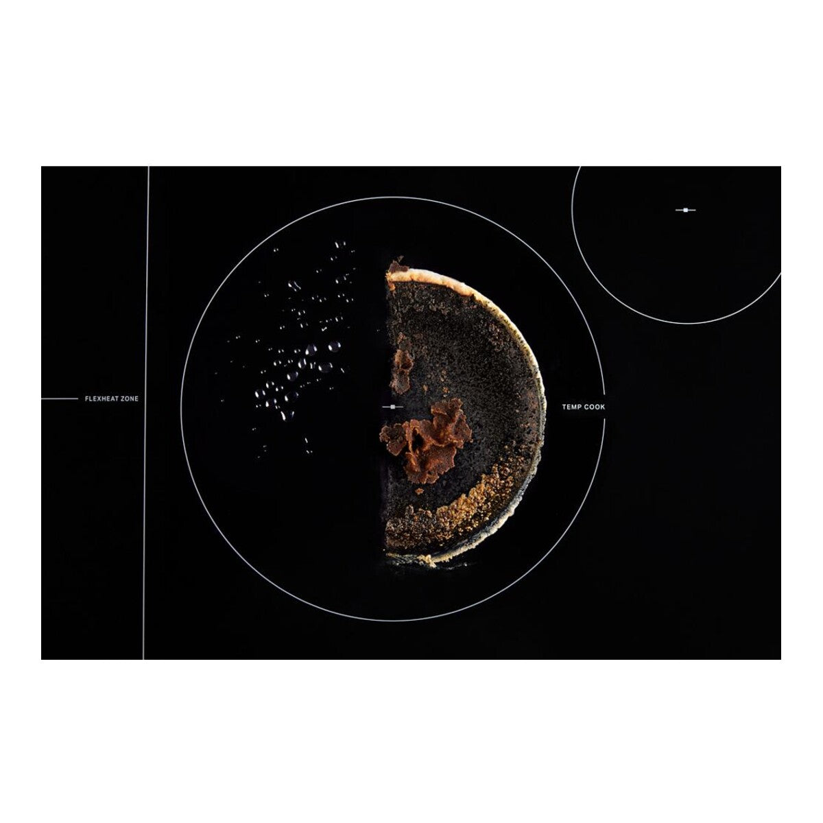 36" Intelligent Induction Cooktop with Temp Cook™ Technology and WipeClean™ Coating
