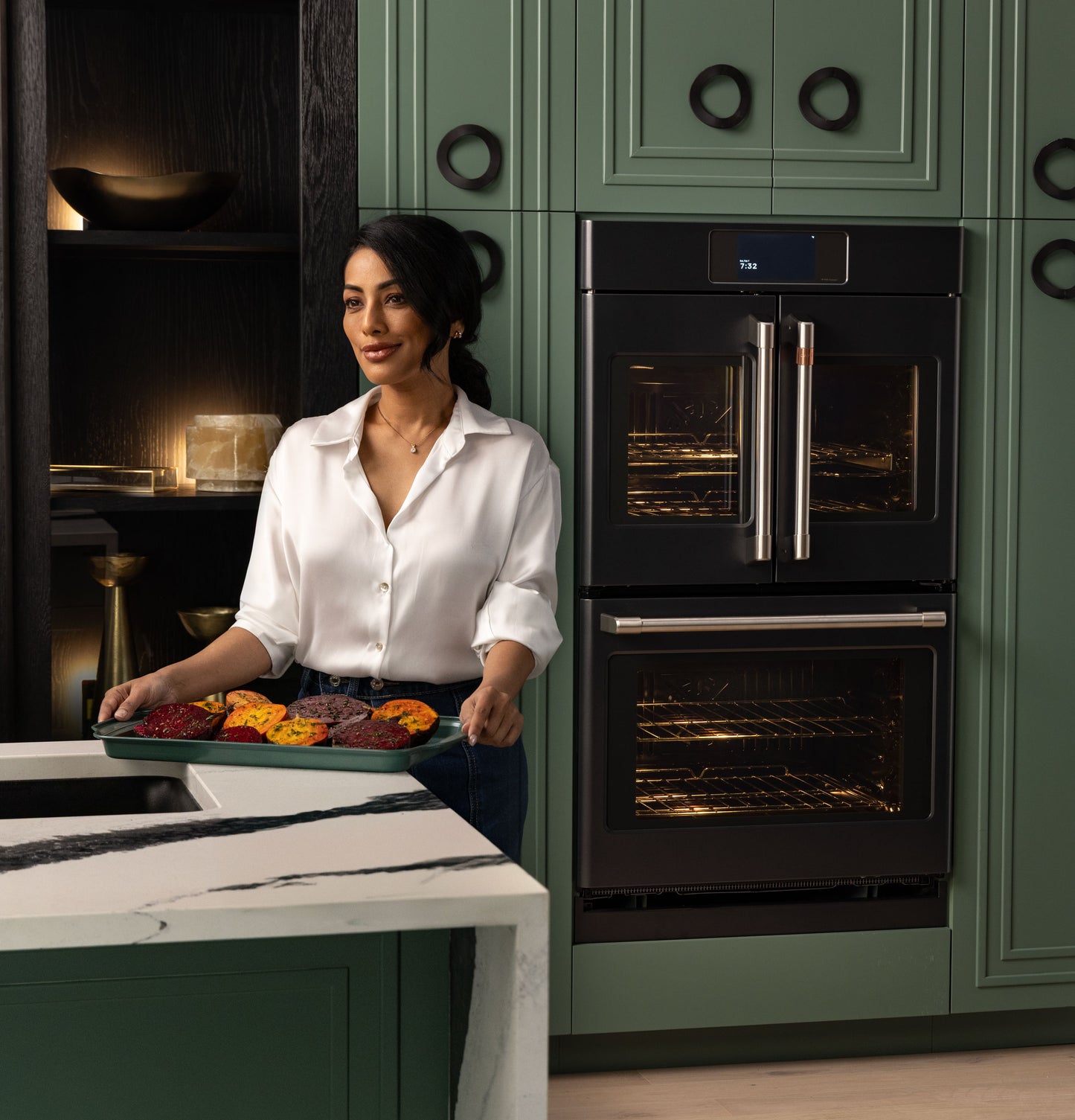CAFÉ™ Professional Series 30" Smart Built-In Convection French-Door Double Wall Oven