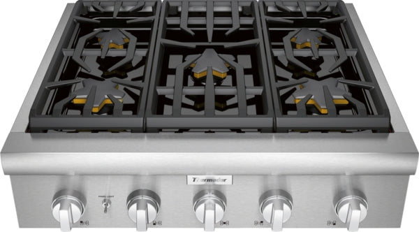 30-inch stainless steel gas rangetop with five burners and metallic control knobs from Thermador cooktops collection