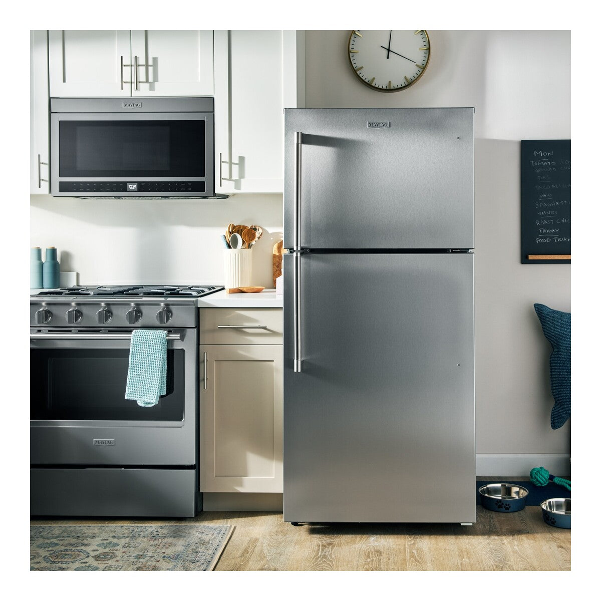 33-Inch Wide Top-Freezer Refrigerator with Garage Mode—21 Cu. Ft.