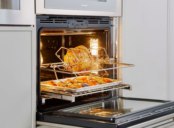 Masterpiece®, Single Wall Oven, 30'', Stainless Steel