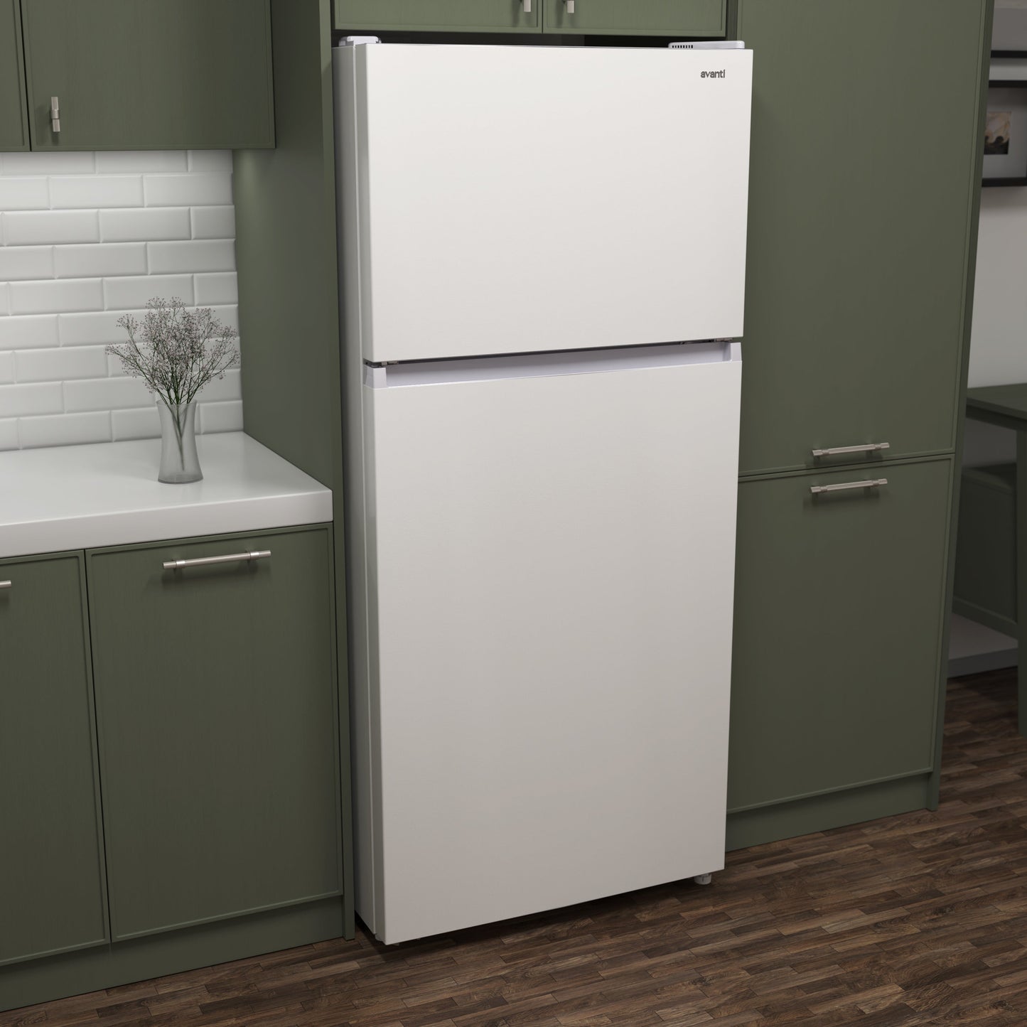 Avanti Frost-Free Apartment Size Garage Ready Refrigerator, 18.0 cu. ft. - White