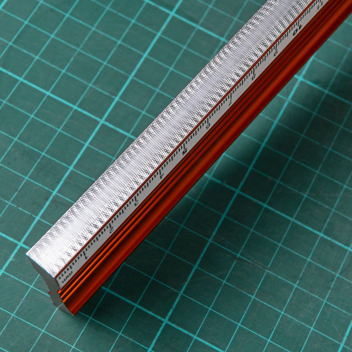 UJK Straight Edge With Metric Scale 968mm