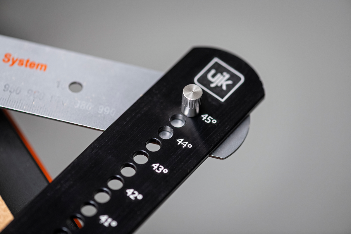 UJK Parf Plus Guide System