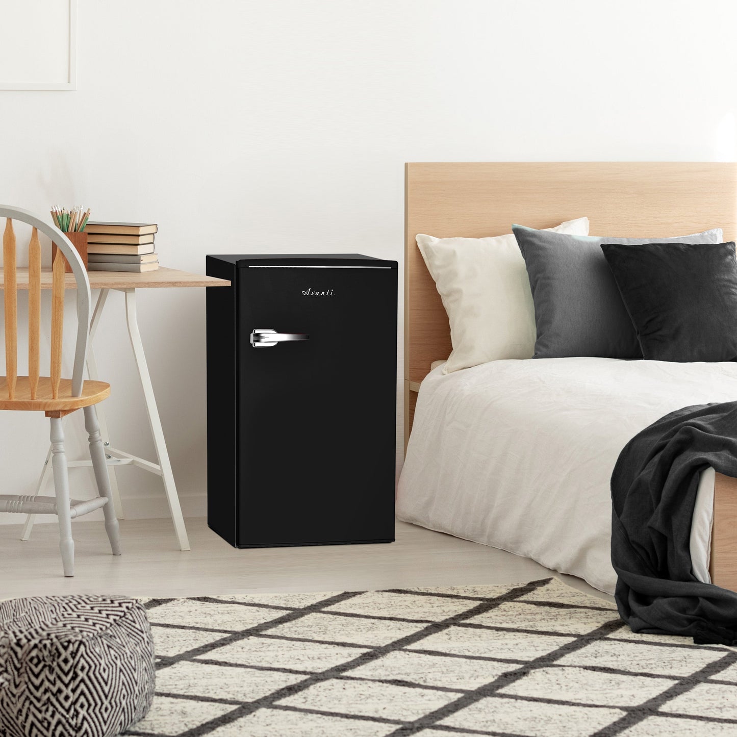 Avanti 3.0 Cu. Ft. Retro Compact Refrigerator - Black