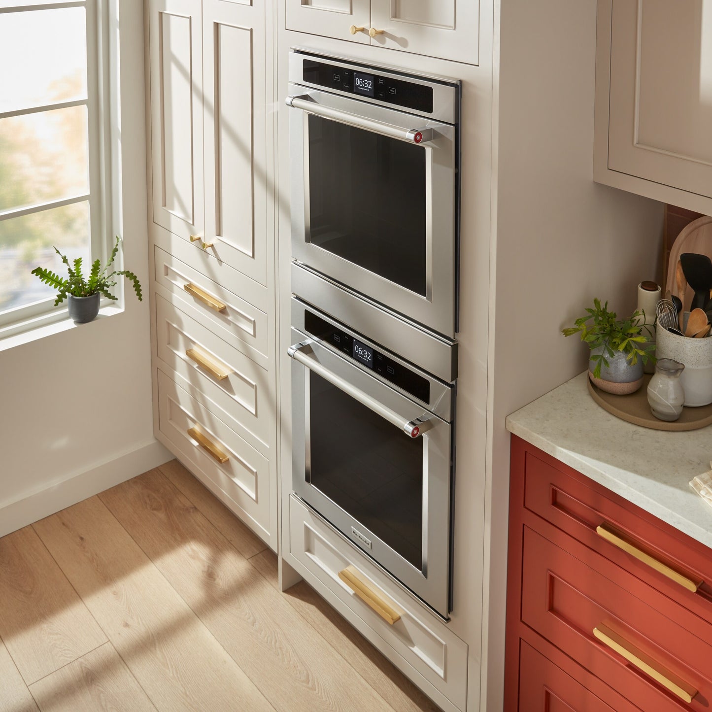 24" Smart Double Wall Oven with True Convection
