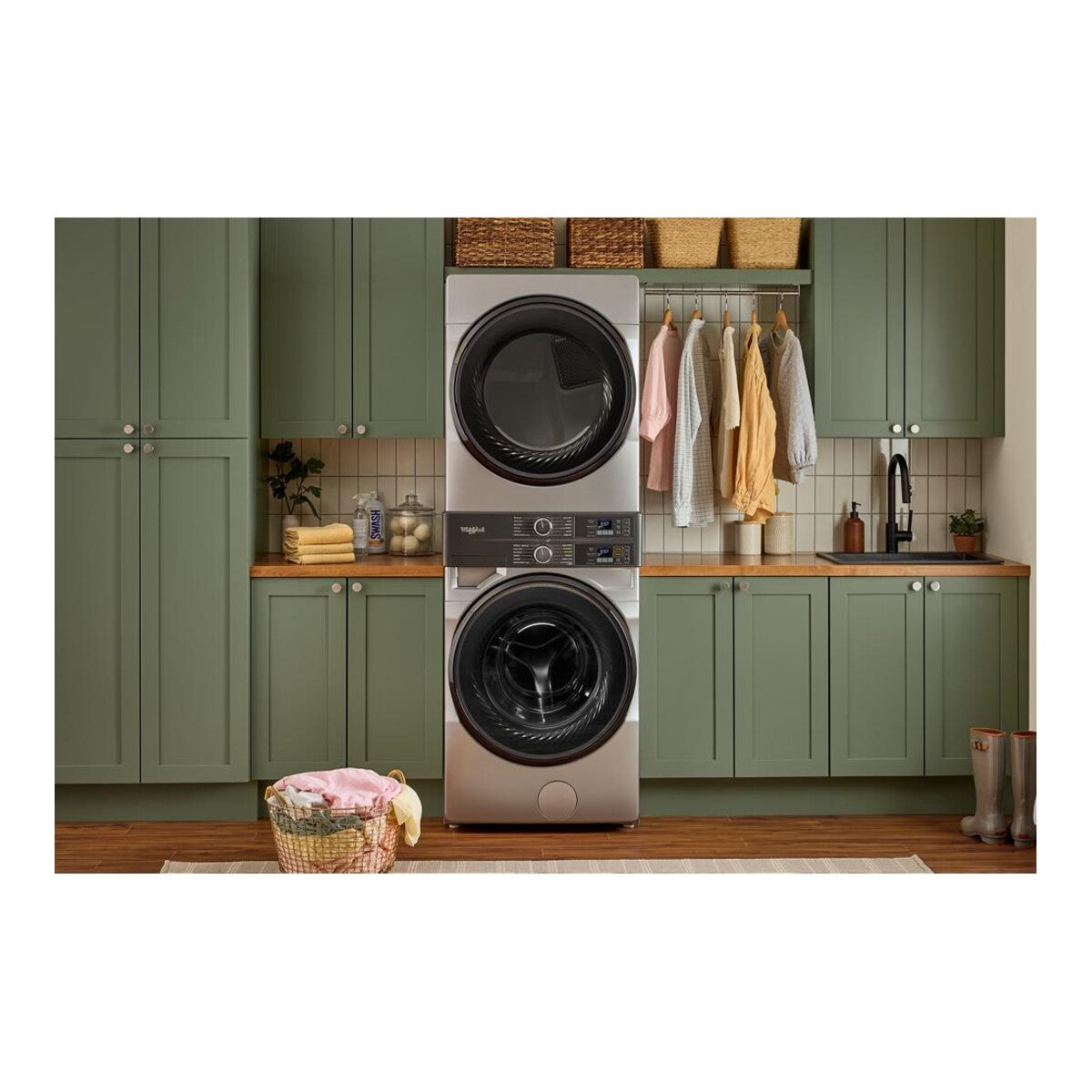 Smart ENERGY STAR® Front Load Laundry Tower with UV Clean Technology & FreshFlowTM Vent System 4.5 cu. ft. Washer & 7.4 cu. ft. Electric Dryer