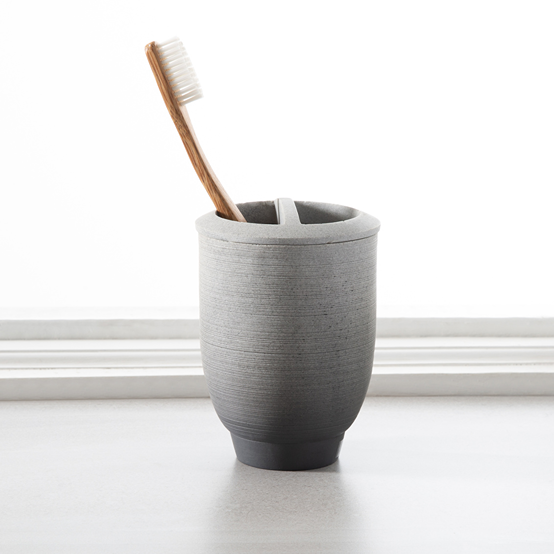 Greystone resin toothbrush holder with dividable compartments for stylish and practical home improvement bathroom storage