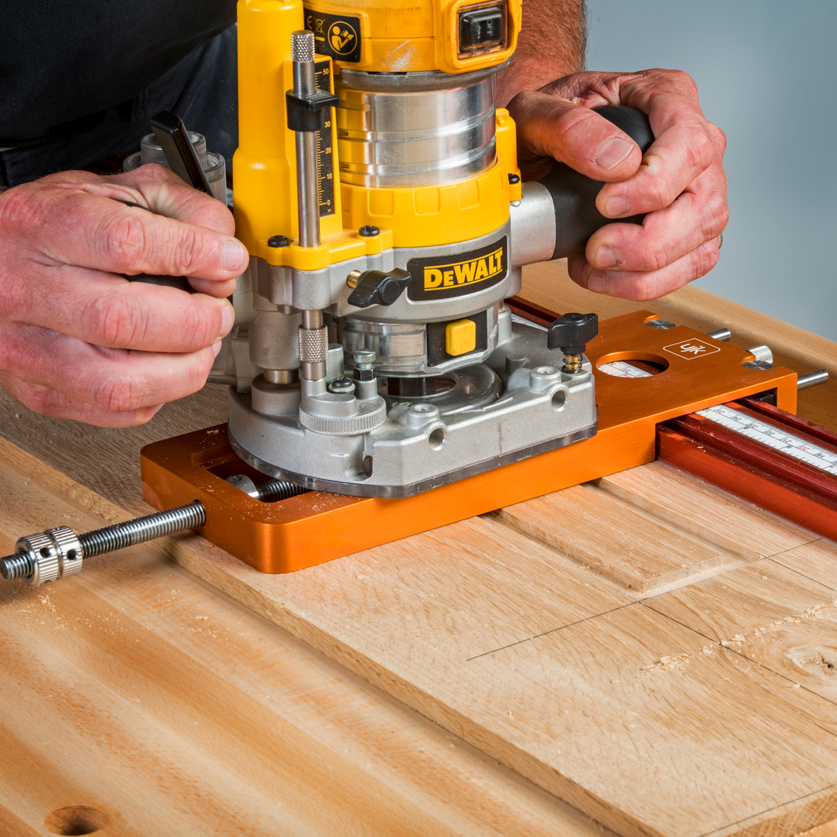 UJK Universal Groove Jig