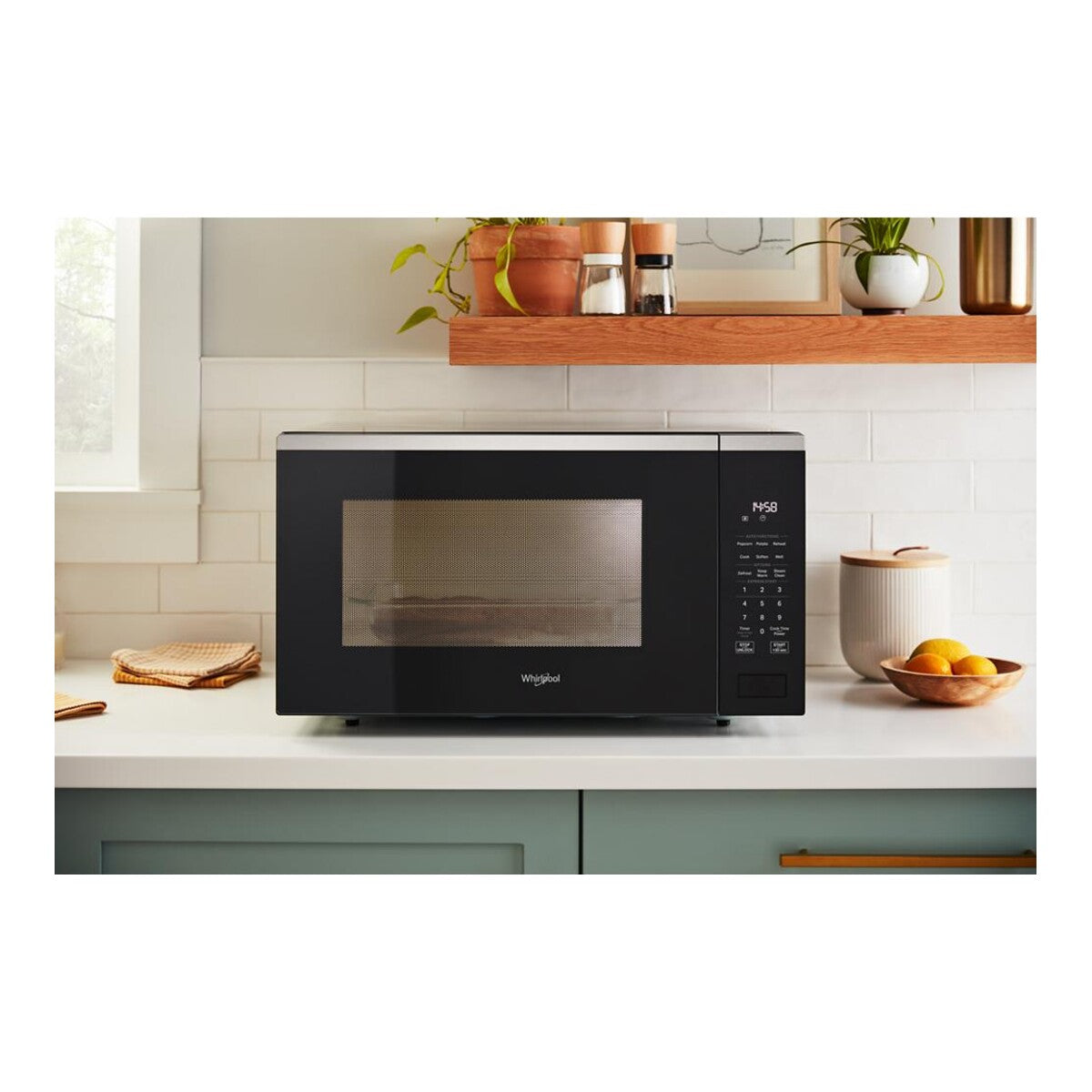 2.2 cu. ft. Sensor Cooking Microwave