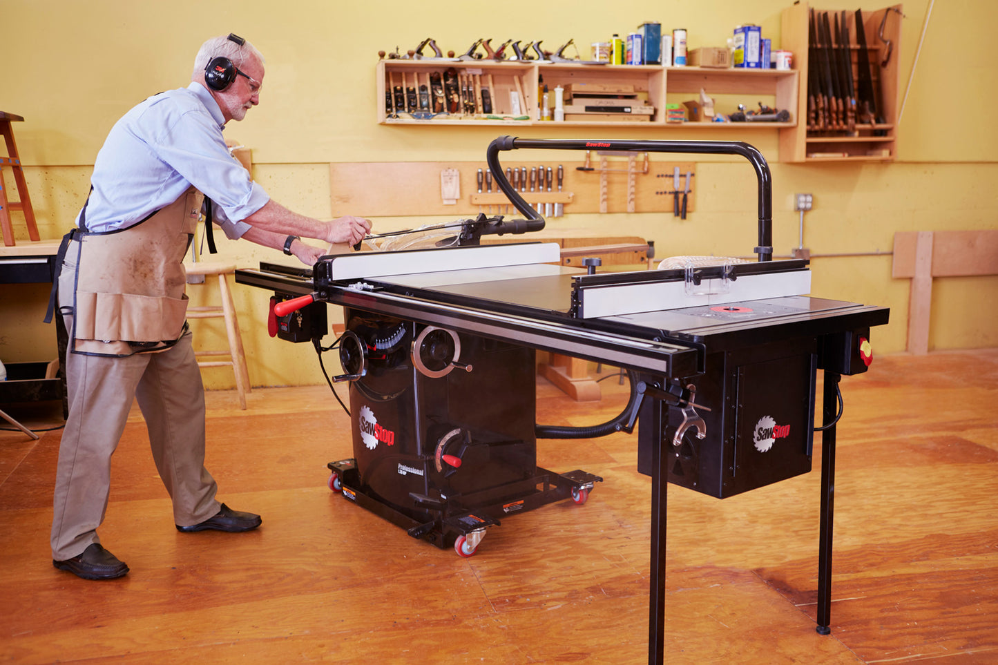 SawStop 10" Professional Cabinet Saw