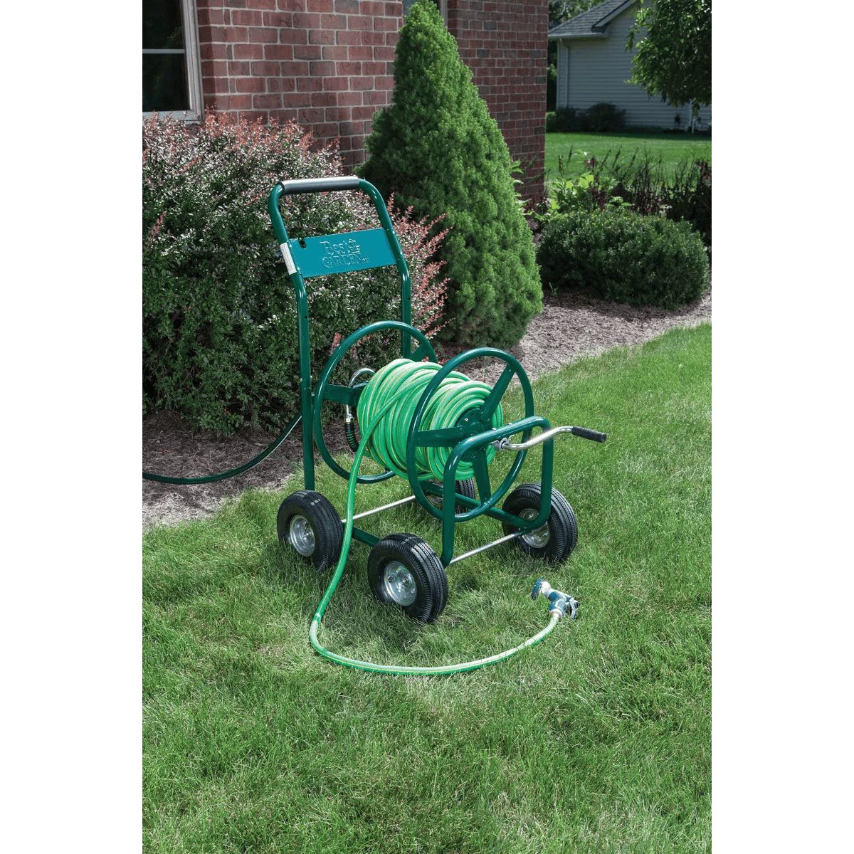 Best Garden 300' x 5/8" Green Metal 4-Wheel Portable Hose Reel