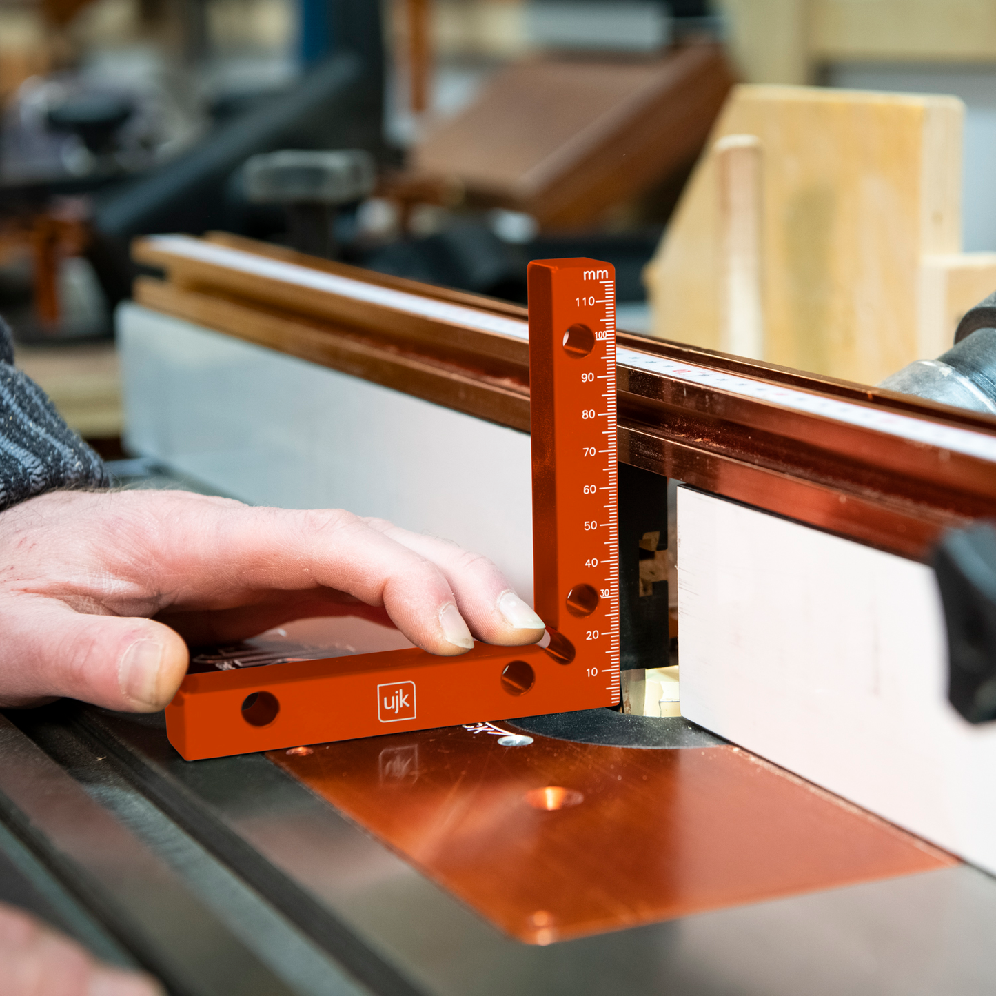 UJK Assembly Square 100mm with Clamping Holes(2)