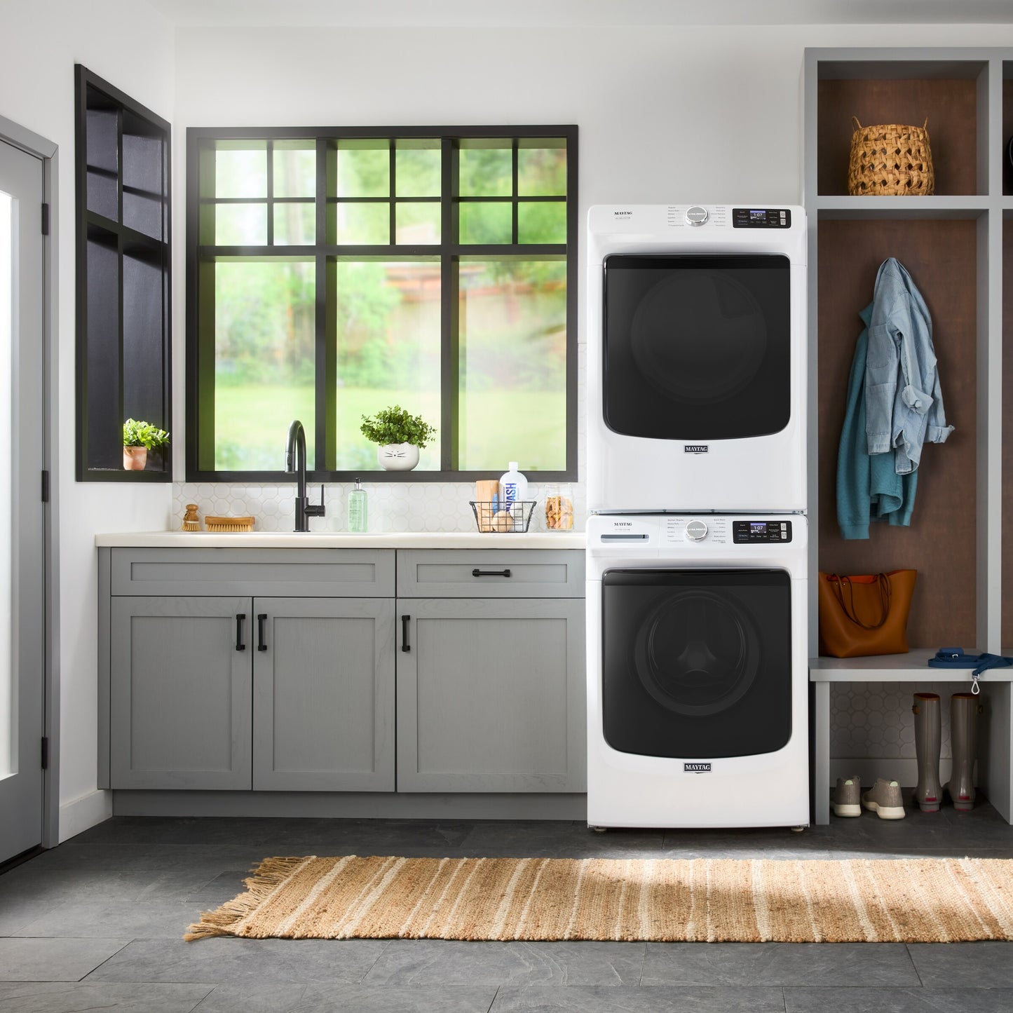 Smart Pet Pro Front Load Gas Dryer - 7.4 CU. FT.