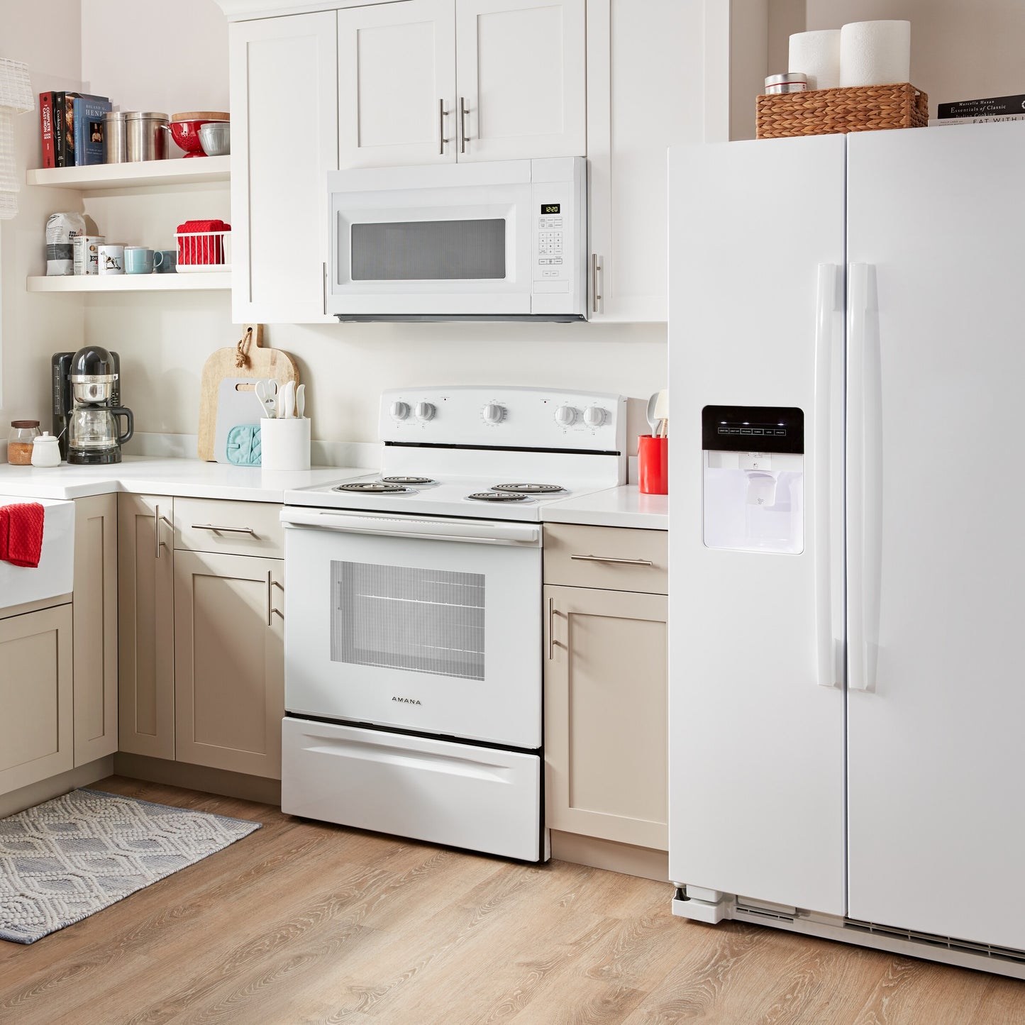 Amana® 30-Inch Electric Range with Extra-Large Oven Window