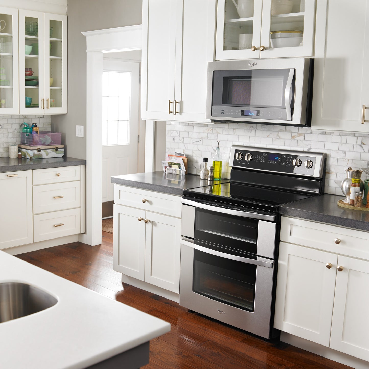 6.7 Cu. Ft. Electric Double Oven Range with True Convection