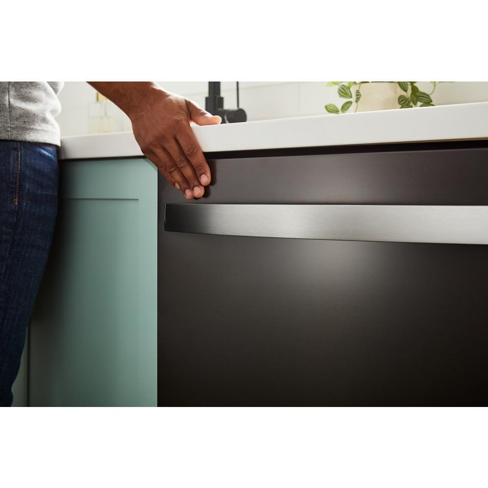 Whirlpool® 24-Inch Top Control Dishwasher with Total Coverage Wash and Auto Open Air Dry in Fingerprint Resistant Stainless Steel