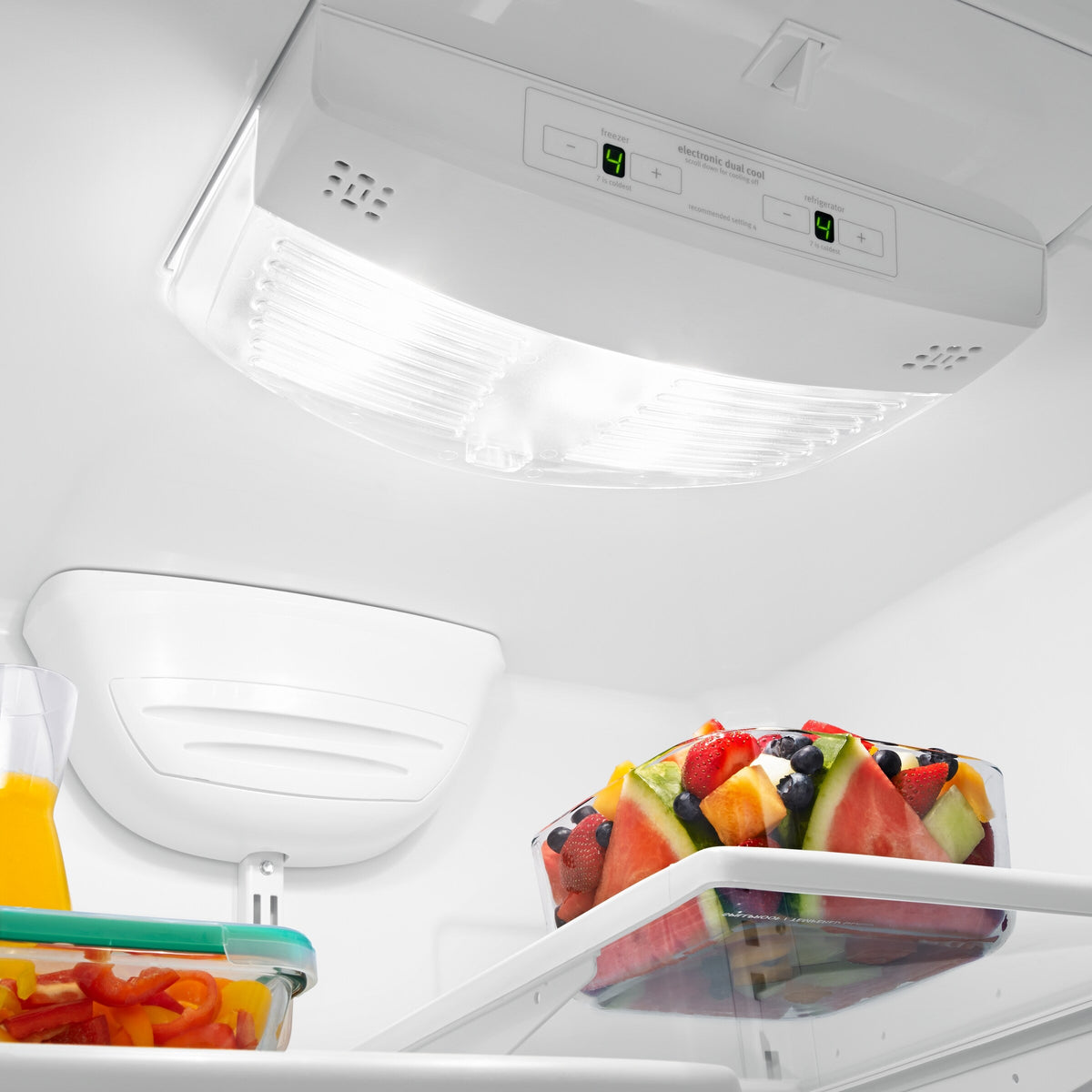 30-inches wide Bottom-Freezer Refrigerator with SpillGuard™ Glass Shelves - 18.7 cu. ft.