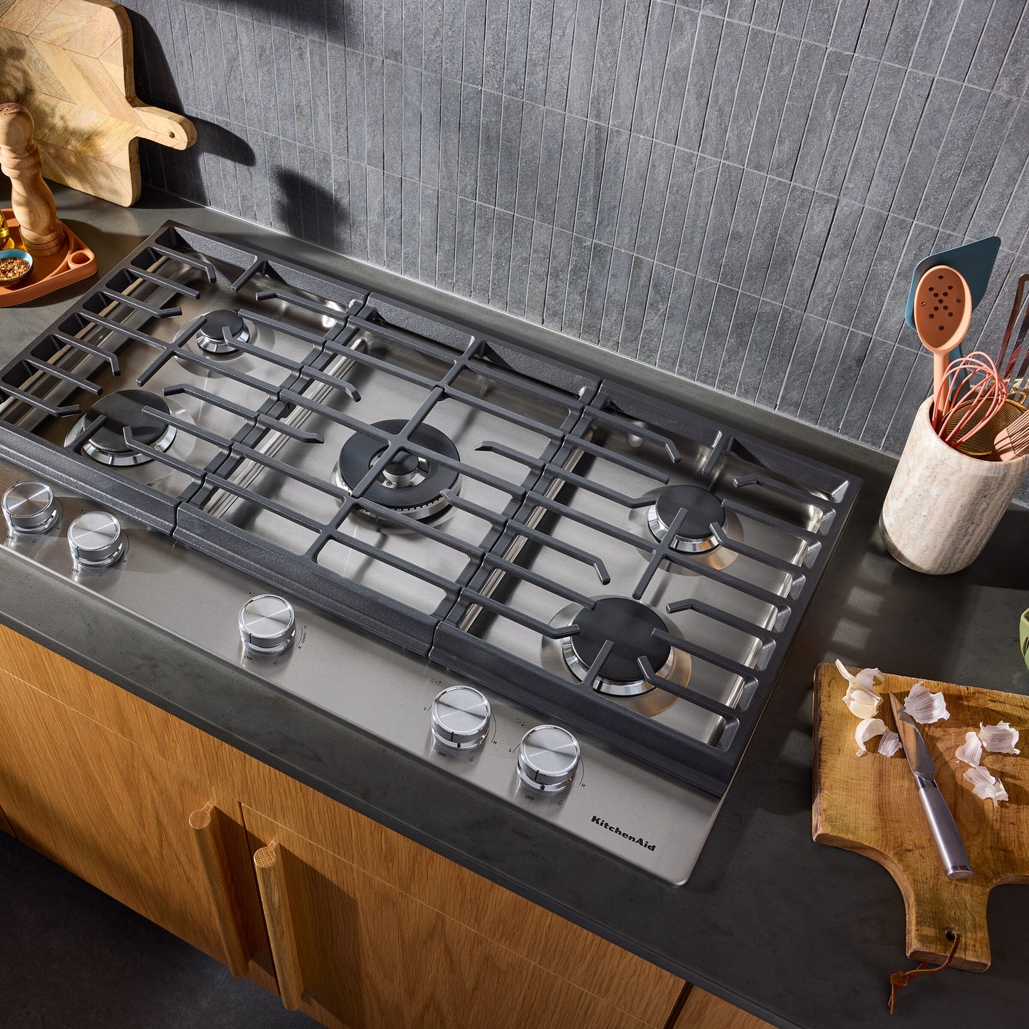 KitchenAid® 36 in. Gas Cooktop with 5 Burners and Integrated Wok Grate