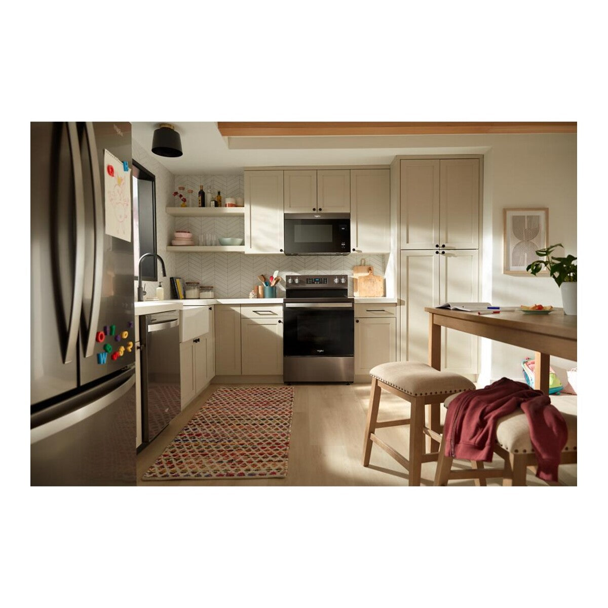 1.1 Cu. Ft. Flush Mount Microwave with Turntable-Free Design