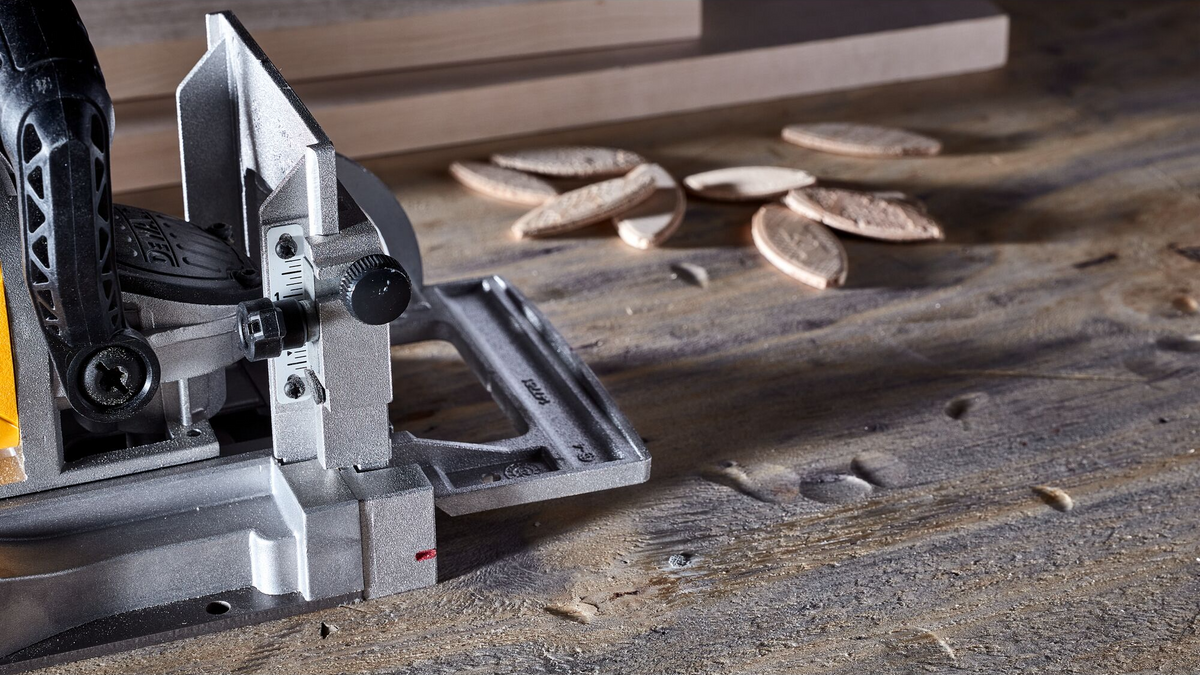 DEWALT 20V MAX* XR® Brushless Biscuit Joiner (Tool Only)