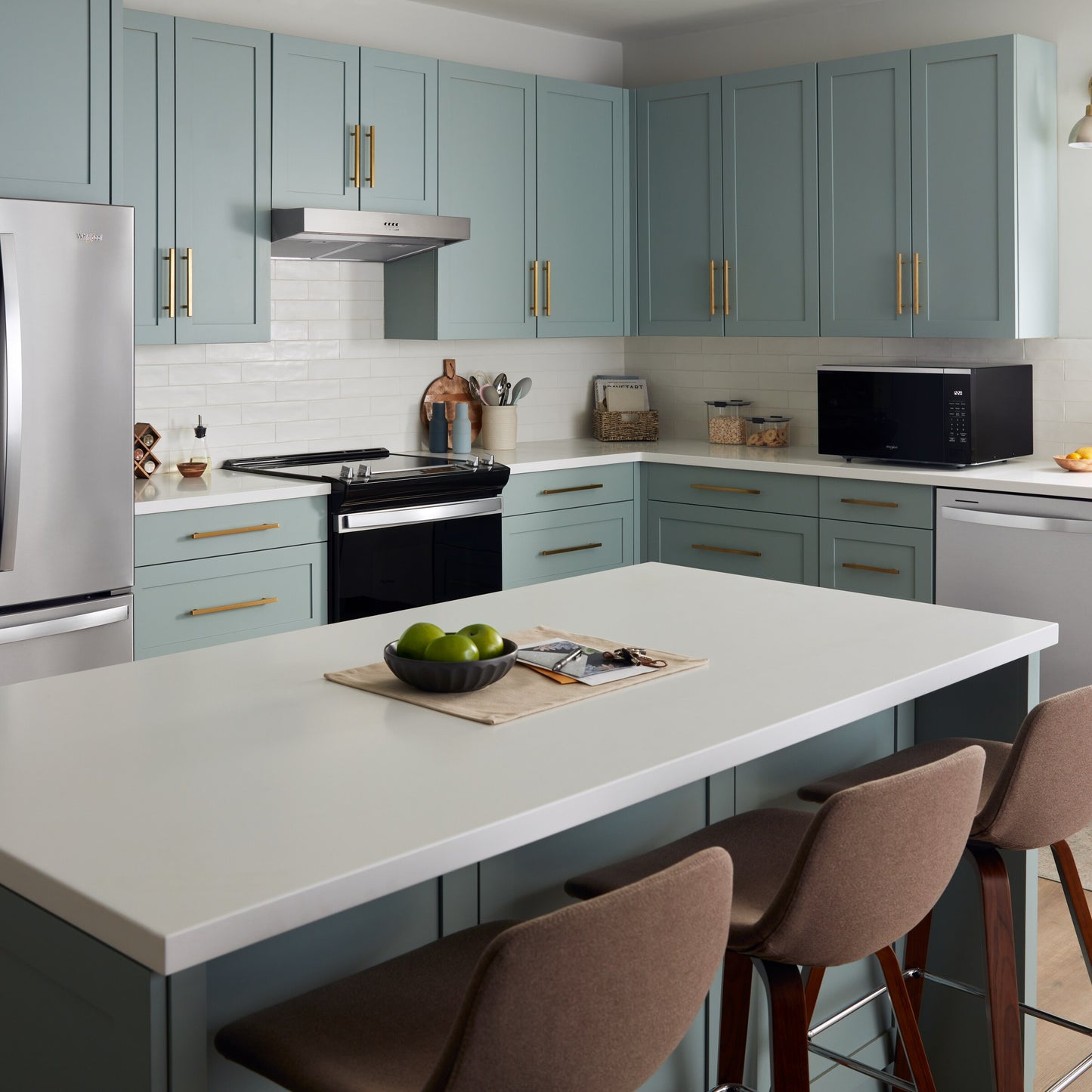 1.6 cu. ft. Sensor Cooking Microwave