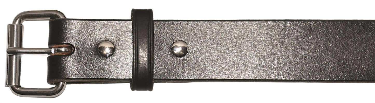 Black plain heavy-duty belt with metal buckle designed for durability in tools and home improvement tasks