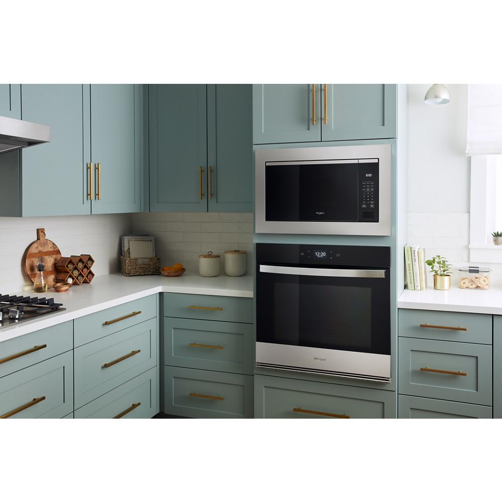 2.2 cu. ft. Sensor Cooking Microwave