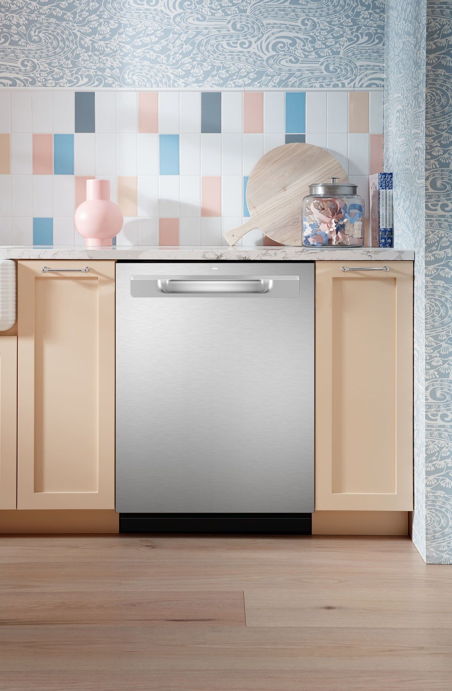 GE® ENERGY STAR® Fingerprint Resistant Top Control with Stainless Steel Interior Dishwasher with Sanitize Cycle
