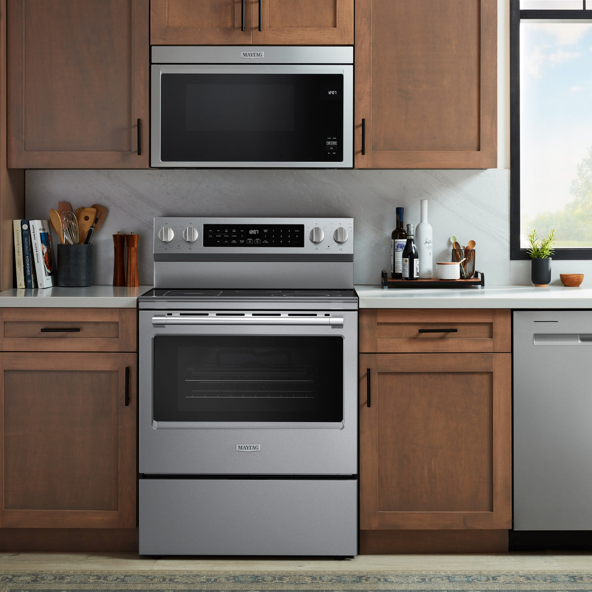 30-Inch Wide Electric Range With Grill Mode - 5.3 cu. ft.