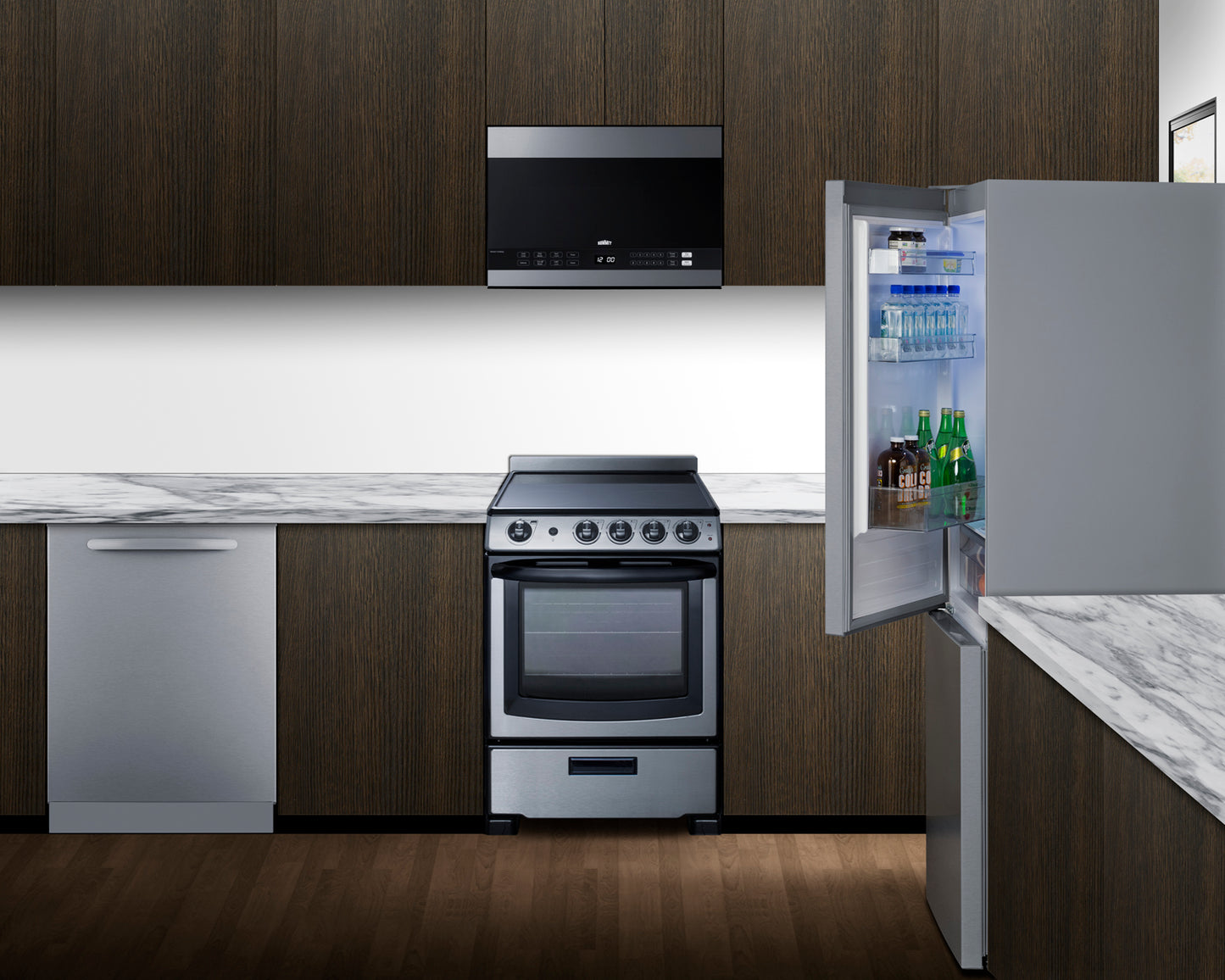 24" Wide Bottom Mount Refrigerator-Freezer