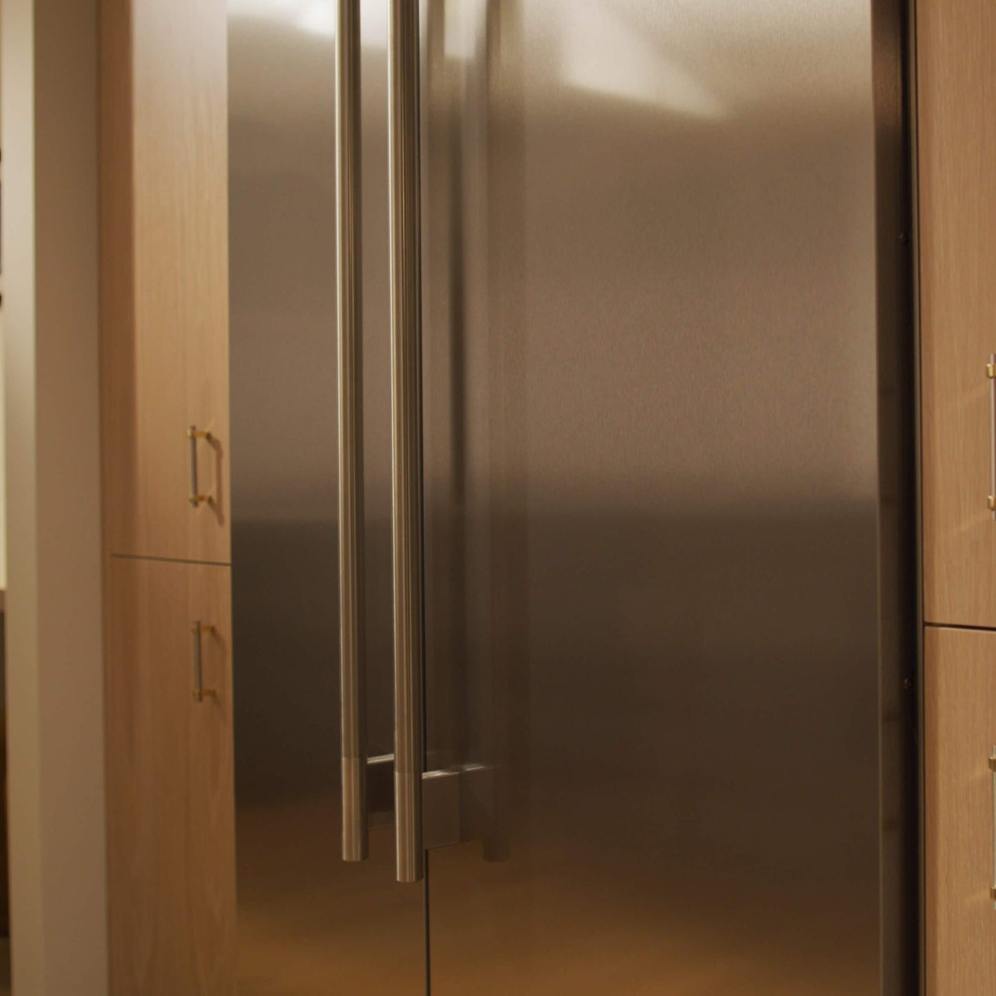 29.4 Cu. Ft. 48-Inch Built-In Side-by-Side Refrigerator with Signature Platinum Interior in PrintShield® Finish
